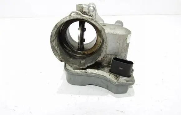 Volkswagen PASSAT B6 Electric throttle body valve 03G128065R