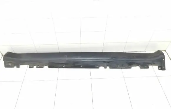 BMW X5 E70 Sill 8038289 51778038289 105034