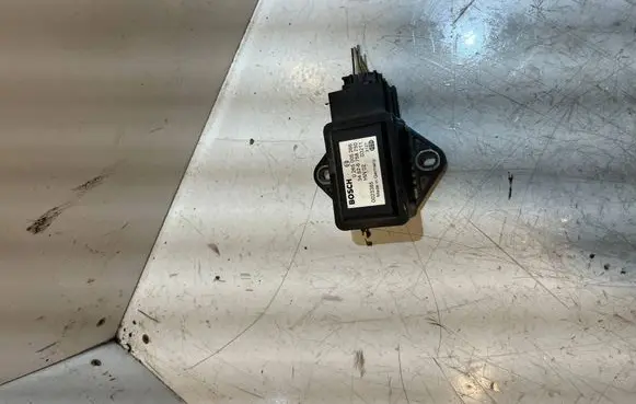 BMW 5 E60 E61 ESP acceleration yaw rate sensor 1275100422