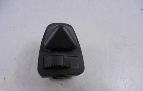 BMW 3 E36 Wing mirror switch 83736919
