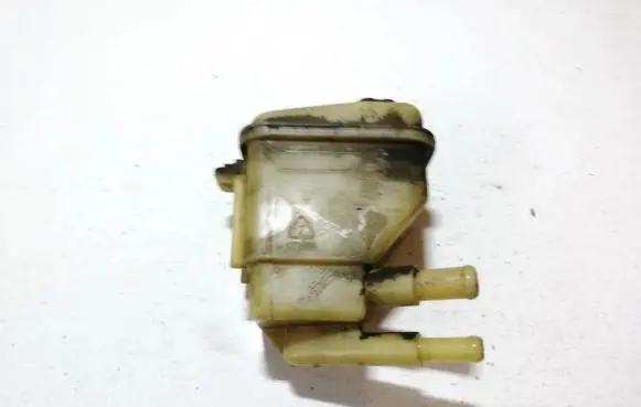 Hyundai Lantra II Power steering fluid tank/reservoir