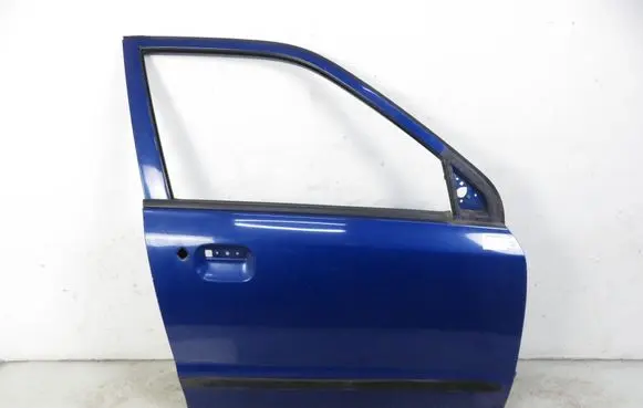 Suzuki Alto Front door