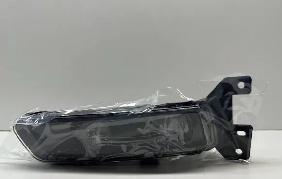Dodge Durango III Non-factory (optional) fog light 68275511AC 126000 18SRT8RXD