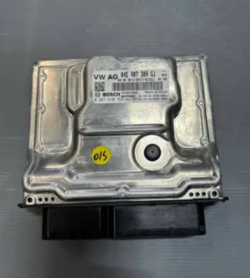 Audi A3 S3 8V Engine control unit/module ECU 04E907309GJ 0261S10704