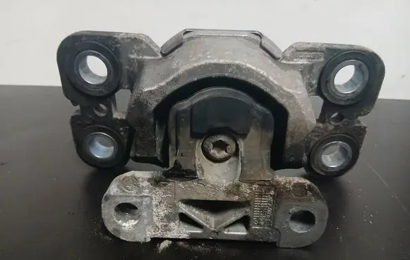Volvo S80 Gearbox mount 66927M121NF9 C230807 F0V089