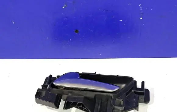 Peugeot 5008 II Rear door interior handle 98201553