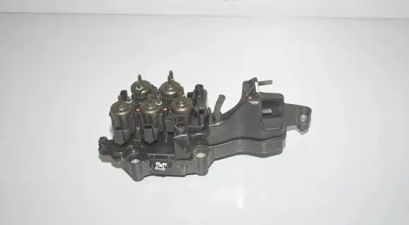BMW X5 G05 Vacuum valve 8575944 11658575944