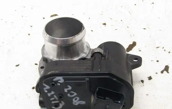Peugeot 2008 II Throttle body valve 9801942080