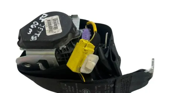 Volkswagen Jetta V Front seatbelt 1K4857706E