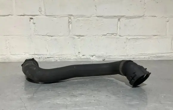 BMW 5 E60 E61 Engine coolant pipe/hose 7799748