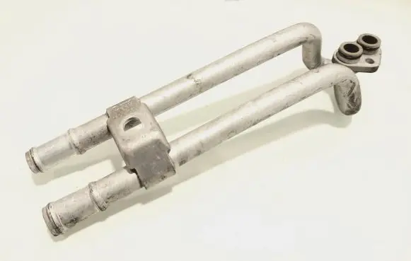 Volkswagen Golf Plus Engine coolant pipe/hose 03C121050B