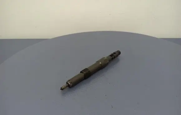 Ford Mondeo Mk III Fuel injector 4S7Q9K546BD