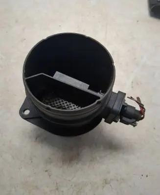 Skoda Yeti (5L) Mass air flow meter 0281002956