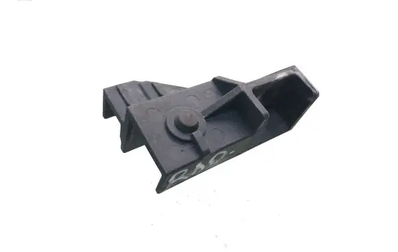Mini Cooper Countryman R60 Radiator mount bracket 2751342