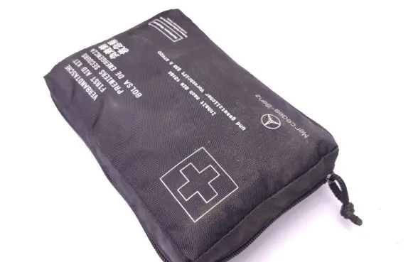 Volkswagen Crafter First aid kit 