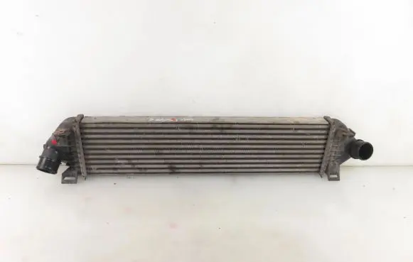 Ford Focus Intercooler radiator 8V619L440AC