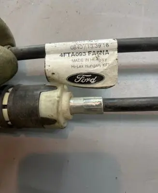 Ford B-MAX Gear shift cable linkage 4FTA093FA6NA