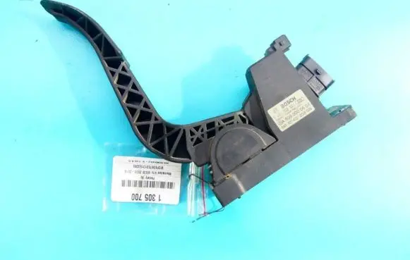 Mercedes-Benz Vito Viano W639 Accelerator throttle pedal 0281002561 IMPRK1305700