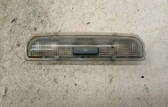 Audi A4 S4 B7 8E 8H Rear seat light 8P0947111