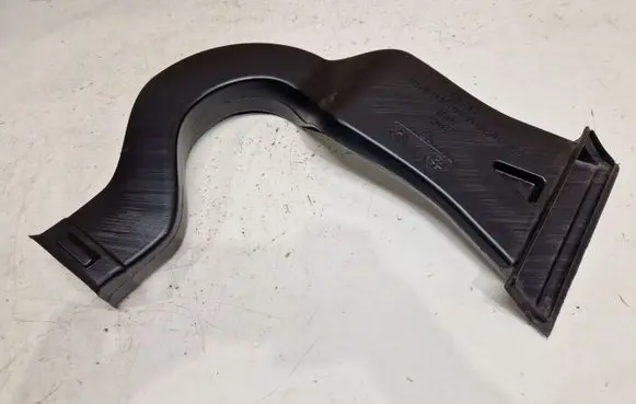 Tesla Model Y Cabin air duct channel 150106900A