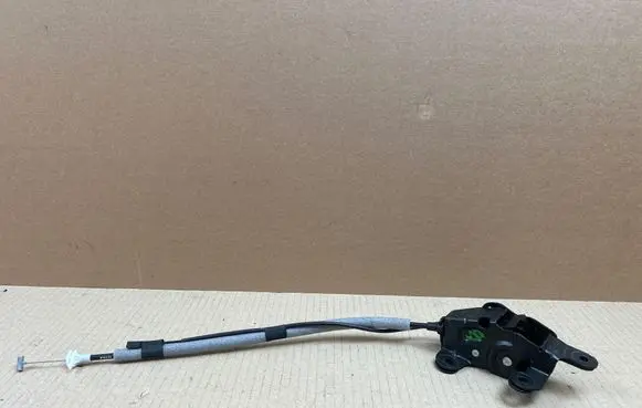 BMW X5 F15 Tailgate lock latch 7351058 C21277101