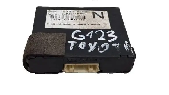 Toyota Avensis T270 Immobilizer control unit/module 8978405020