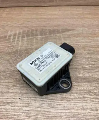 Audi A6 S6 C6 4F ESP acceleration yaw rate sensor 4F0907637A 0265005776
