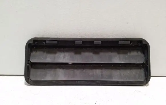 Ford Ranger Quarter panel pressure vent AB3915280B62AA