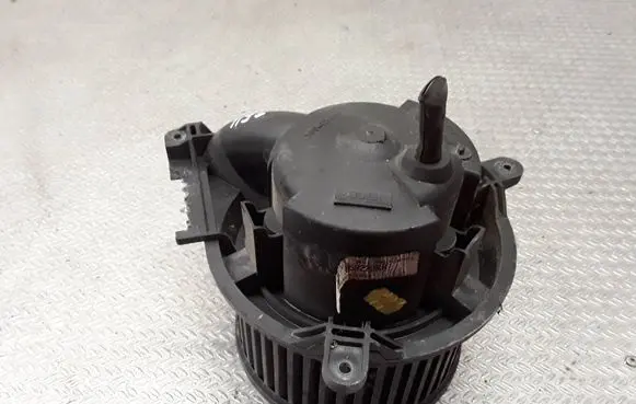 Volkswagen II LT Heater fan/blower 659222R