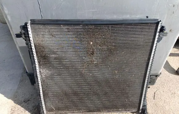 Volkswagen Crafter Coolant radiator