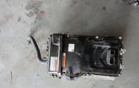 Toyota Sienna XL40 IV Voltage converter inverter G92A008020 TN2321002132 G92A045060
