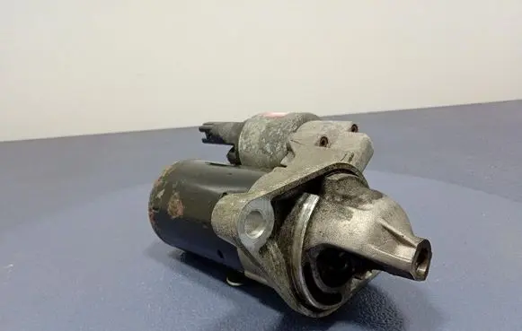 Toyota Auris E180 Starter motor 281000T030