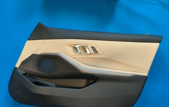 BMW 3 G20 G21 Front door card panel trim 