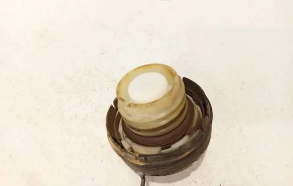 Toyota Aygo AB10 Fuel tank filler cap 