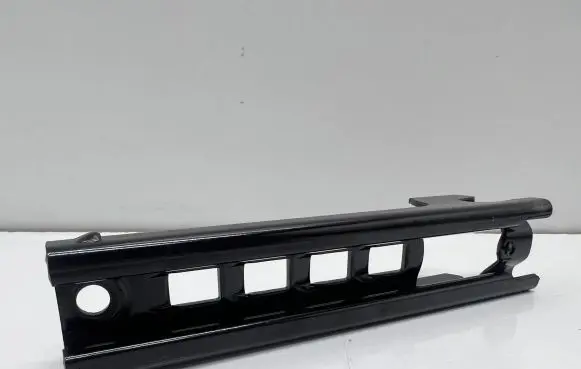 Seat Alhambra (Mk2) Seat belt adjustment rail 3C8857819