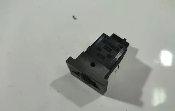 Opel Signum Seat heating switch 13138251