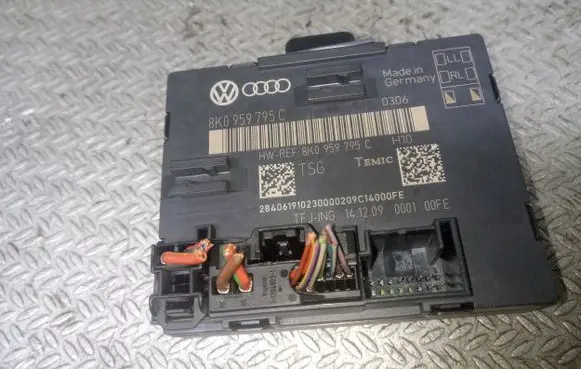 Audi A4 S4 B8 8K Door control unit/module 8K0959795C