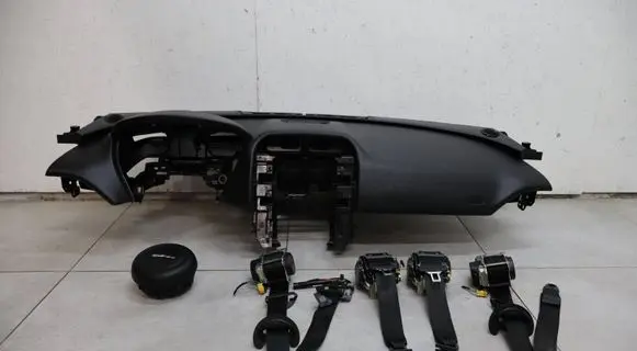 Jaguar F-Pace Dashboard 