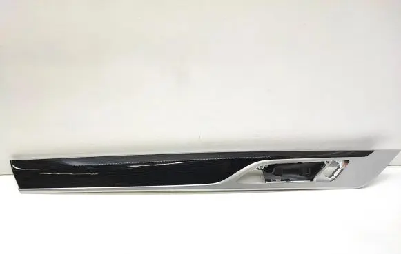BMW 7 G11 G12 Front door trim bar 912981831 7851831