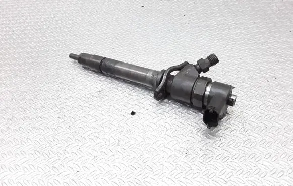Volvo S60 Fuel injector 0445110078