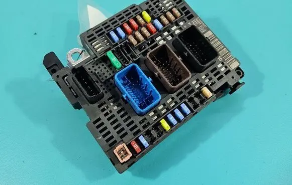 Citroen C4 Grand Picasso Central body control module 9810296280 IMPRK1467672