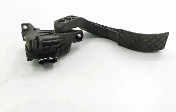 Audi A6 S6 C5 4B Accelerator throttle pedal 8D1721523F 6PV00837603