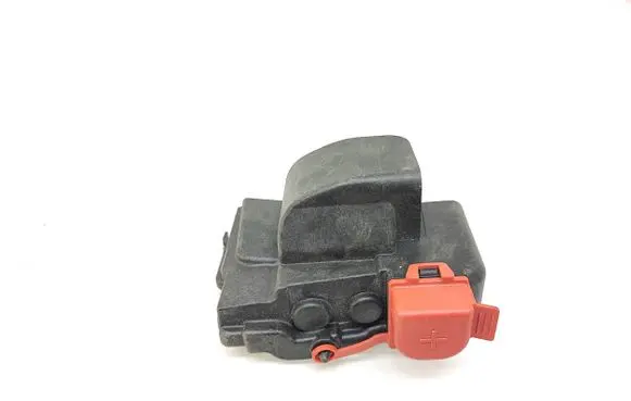 BMW i4 Fuse box cover 8715688 BMPP99T