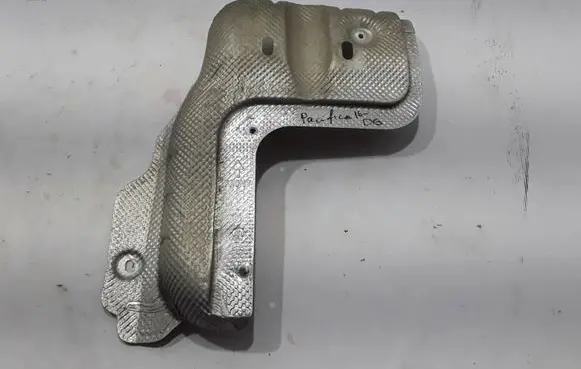 Chrysler Pacifica Exhaust heat shield 68214227AB