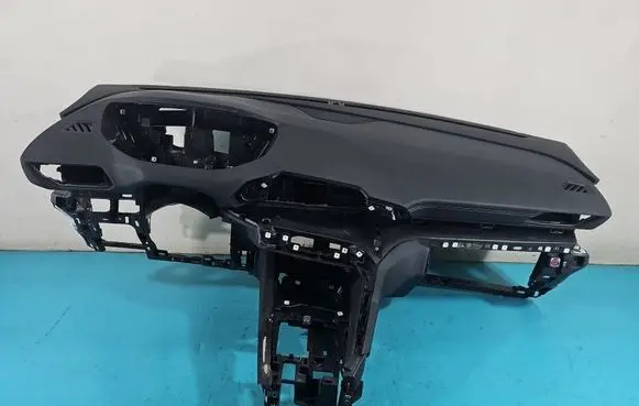 Peugeot 3008 II Dashboard IMPRK1535686
