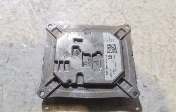 Maserati Ghibli Headlight ballast module Xenon 130732947400