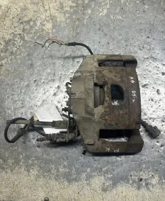Audi A6 S6 C6 4F Front brake caliper