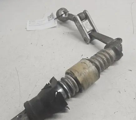 Mercedes-Benz C W203 Steering column universal joint 2104620748