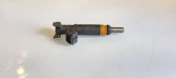 BMW 7 E65 E66 Fuel injector 7506924 2092A04353