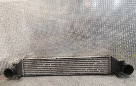 Mercedes-Benz C W203 Intercooler radiator 2035000600 A2035000600